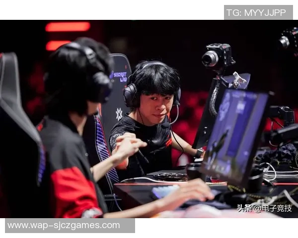 电竞比分对话杨静回顾英雄联盟职业生涯的辉煌与挑战